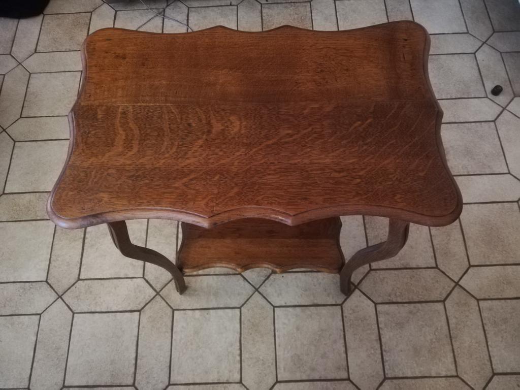 Table guéridon ancienne, Enlèvement
