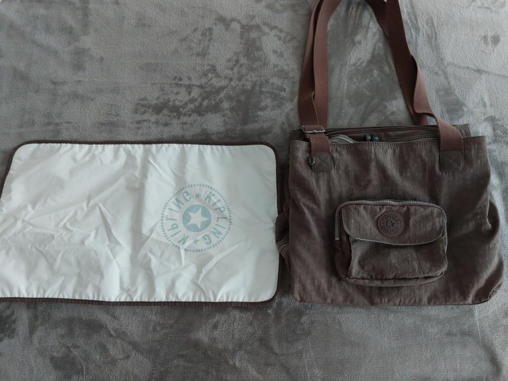 Kipling luiertas  met diverse zakken en verzorgingsmatje, Ophalen, Gebruikt, Schoudertas