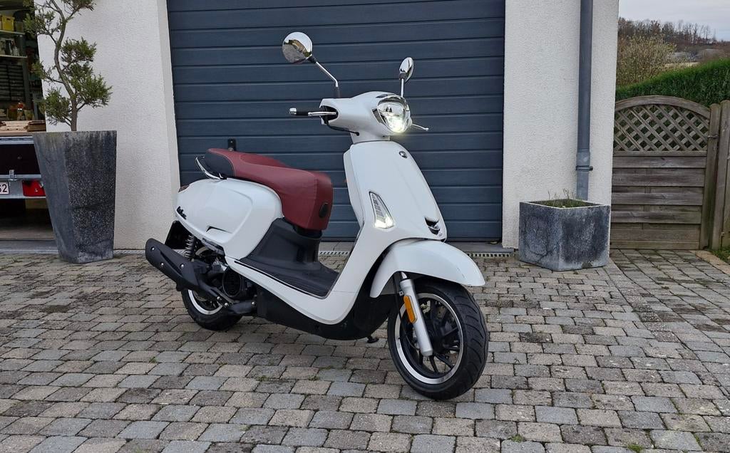 Scooter Kymco Like 125 cc, Vélos & Vélomoteurs, Comme neuf, Enlèvement, Like