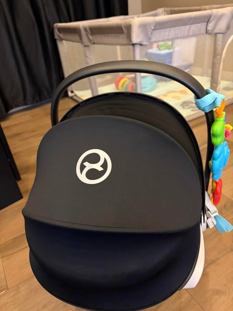 Cybex autostoel, Ophalen, Zo goed als nieuw