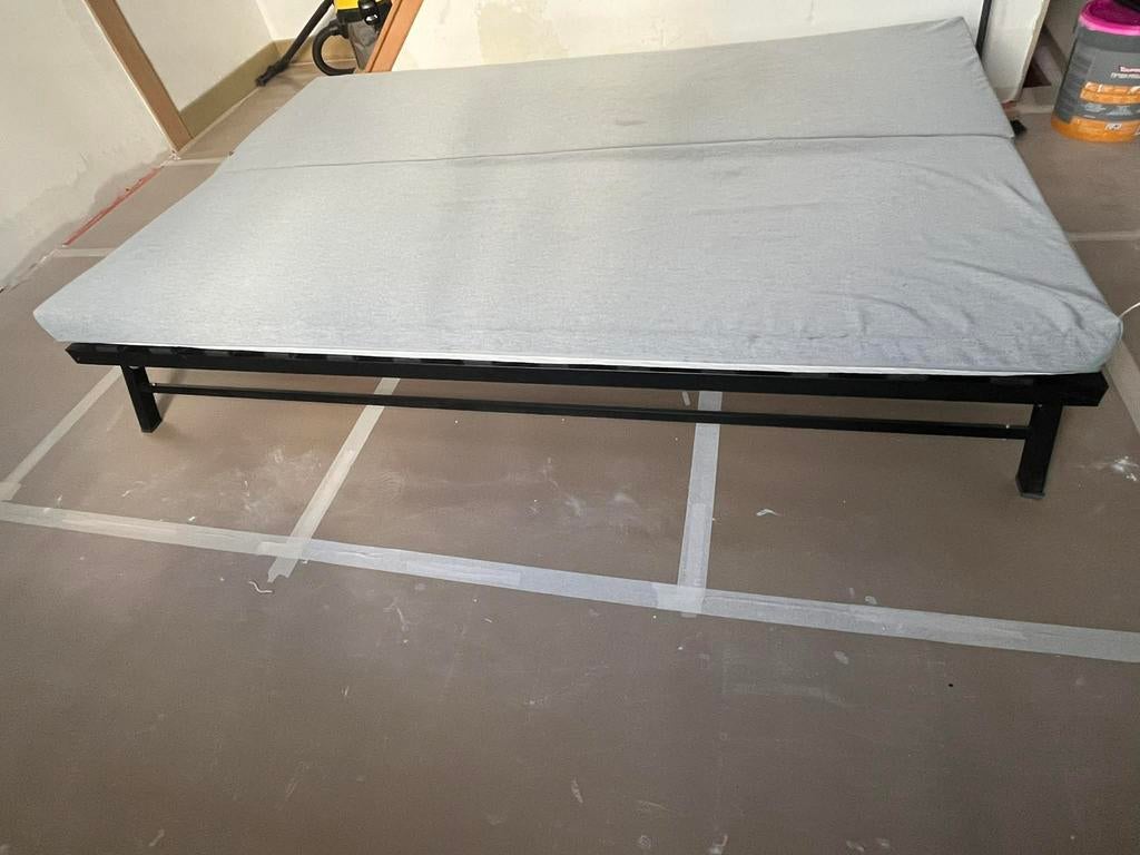 Lit clic clac, Gris, Enlèvement, Utilisé, 120 cm