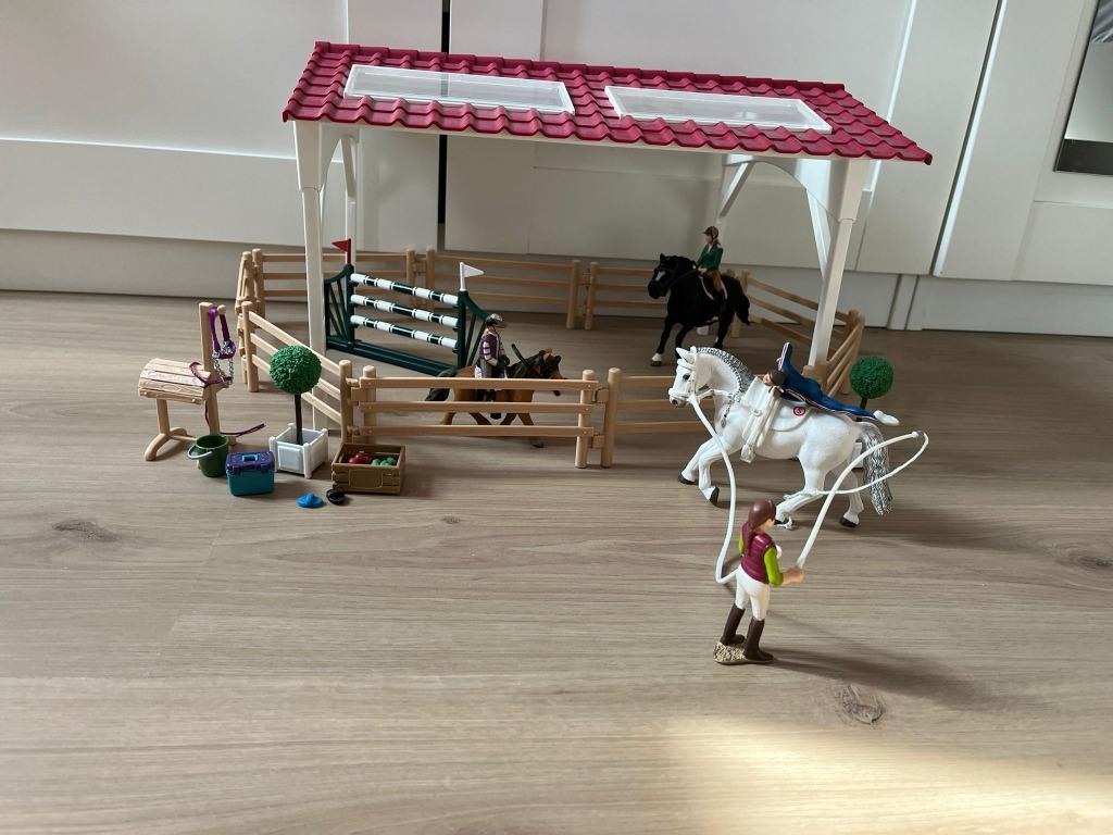 Schleich 72118 Paardrijschool, Verzamelen, Ophalen, Zo goed als nieuw