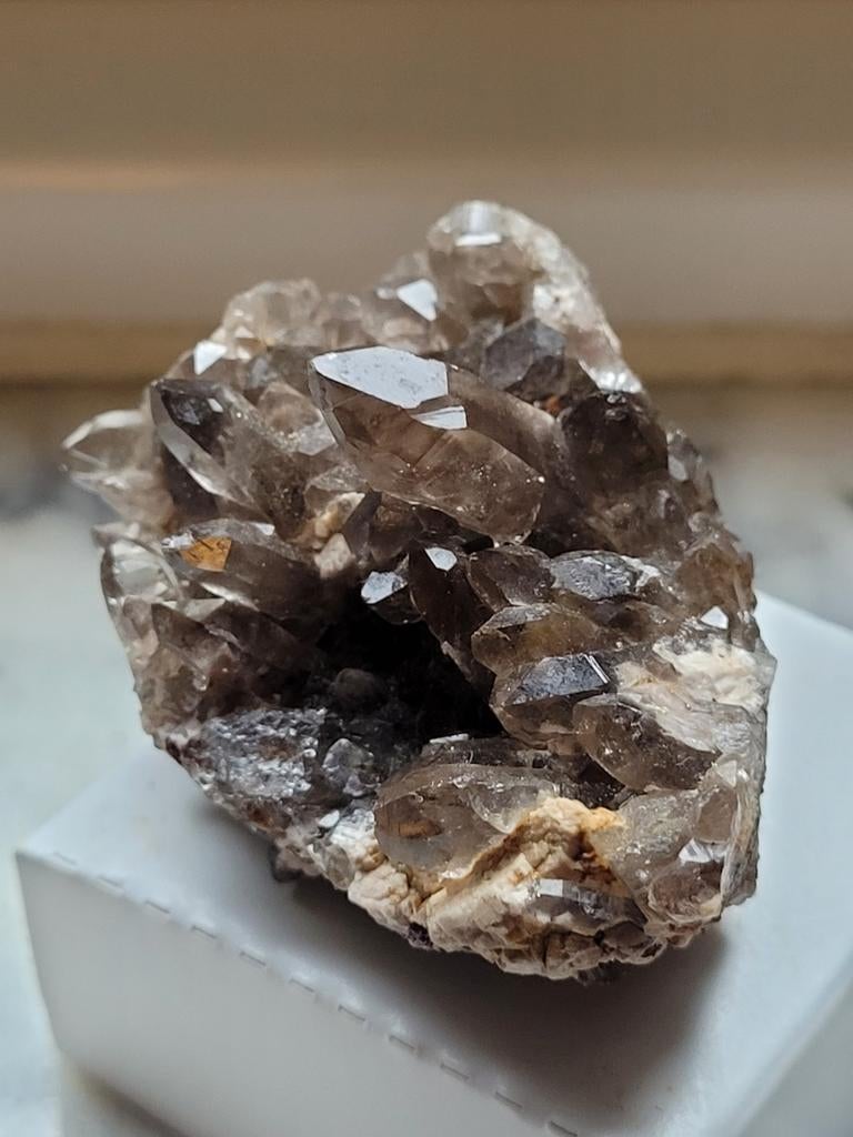 Rookkwarts specimen top kwaliteit (1), Verzamelen, Mineralen en Fossielen, Mineraal, Ophalen of Verzenden