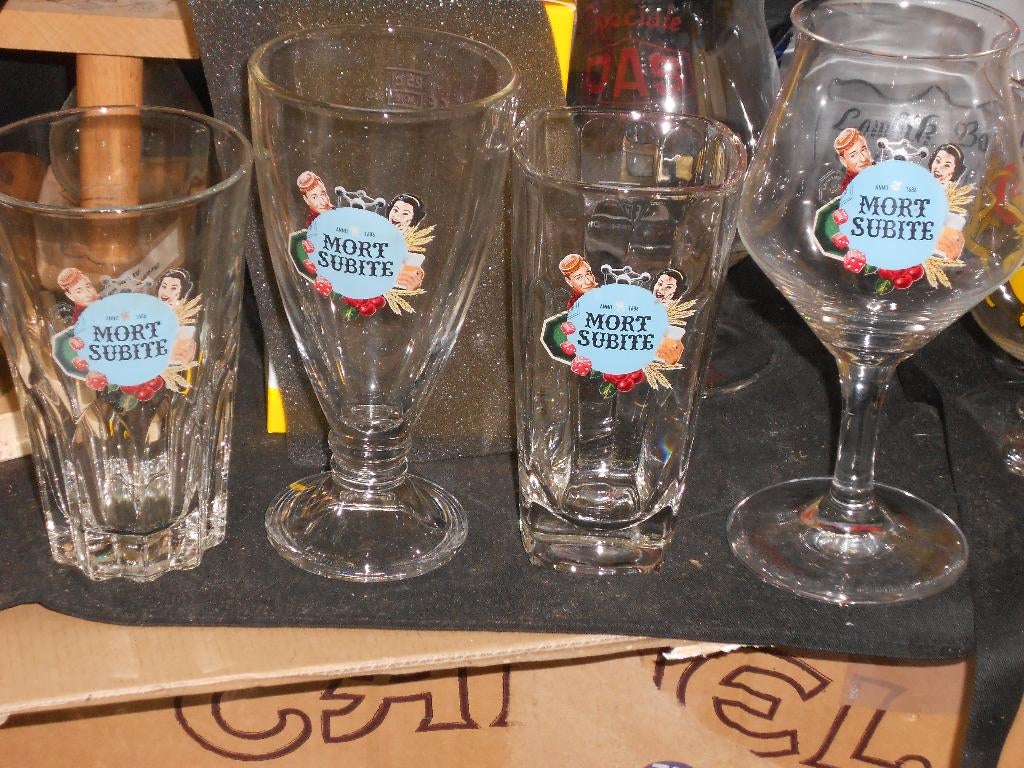 Bierglazen .Gueuze.Kriek.Lambic .Mort Subite.Brussegem.D 154, Enlèvement ou Envoi, Comme neuf, Verre ou Verres, Autres marques