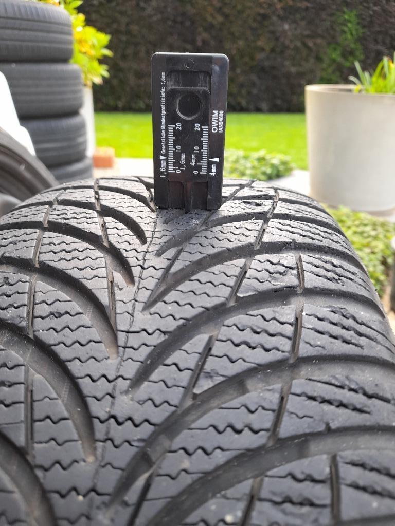 BMW AUTOVELGEN 7JX 16EH2 MET WINTERBANDEN, Auto-onderdelen, Banden en Velgen, Banden en Velgen, Winterbanden, 16 inch, 205 mm