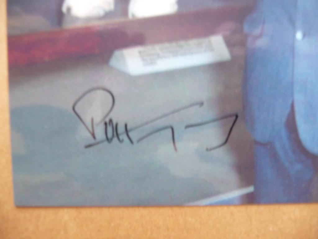 PAUL VAN HOEYDONCK ;FOTO : FALLEN ASTRONAUT, GESIGNEERD, Ophalen of Verzenden