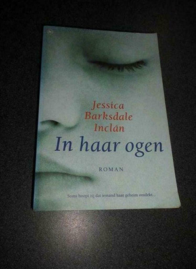 boek: in haar ogen, de grens , 50 tinten grijs, de spiegel, Boeken, Ophalen, Zo goed als nieuw