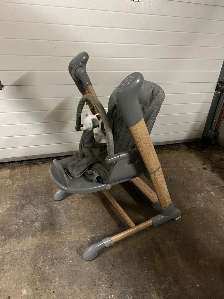 Chaise bébé Caretero avec balançoire, Enlèvement, Utilisé, Ceinture(s)