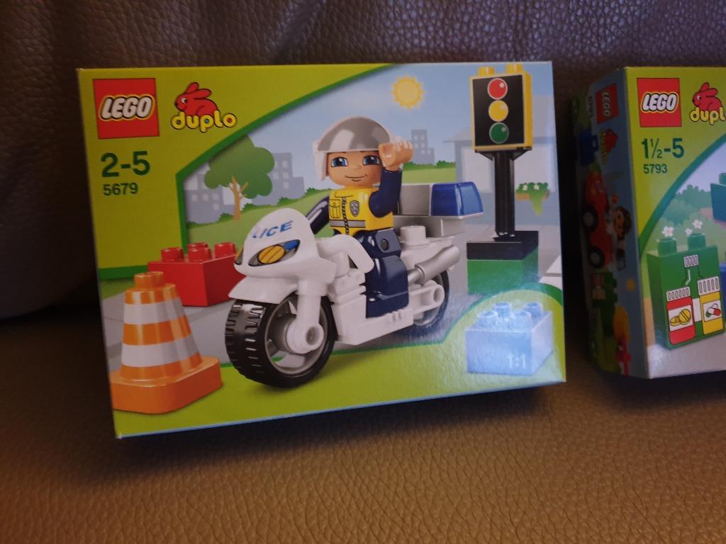 Lego Duplo le policier à moto, Enlèvement, Duplo