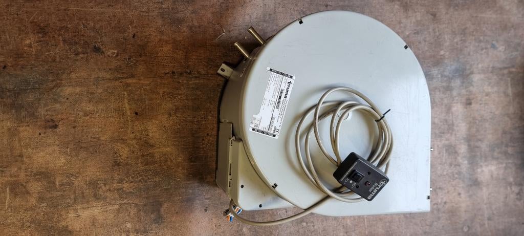 Truma trumatic boiler 12v-30mB met bedieningsschakelaar, Ophalen, Gebruikt
