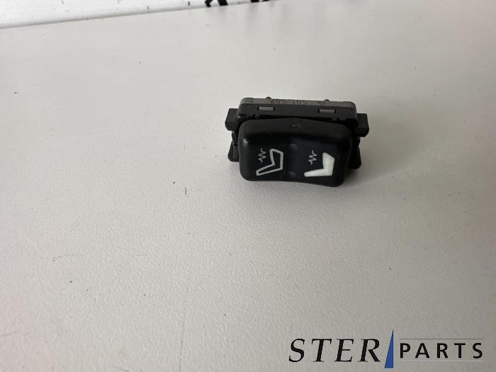Commutateur chauffage siège d'un Mercedes S-Klasse, Autos : Pièces & Accessoires, Habitacle & Garnissage, Enlèvement ou Envoi