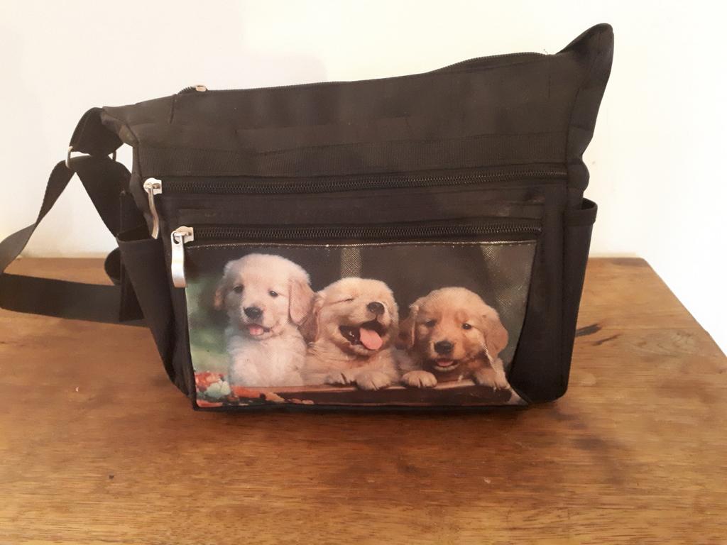 Sac à bandoulière noir (photo de face : 2 chiens), Enlèvement ou Envoi, Comme neuf, Noir, Autres marques