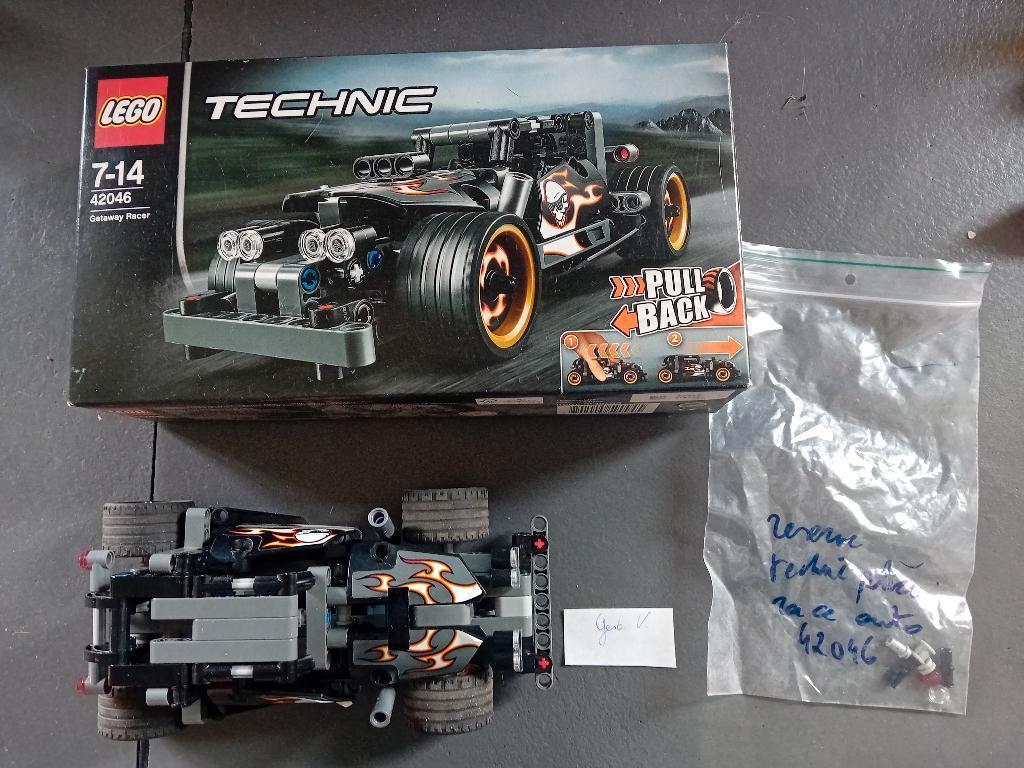 Lego Technic ontsnappingracer 42046, Kinderen en Baby's, Speelgoed | Duplo en Lego, Zo goed als nieuw, Lego, Ophalen of Verzenden