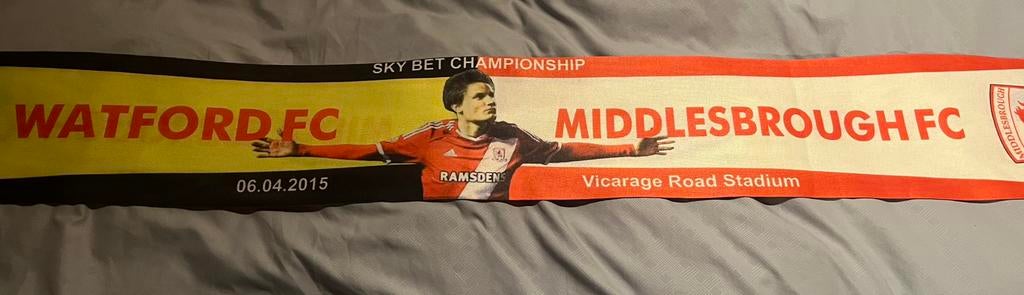 Wedstrijd sjaal : Watford - Middlesbrough, Ophalen, Zo goed als nieuw