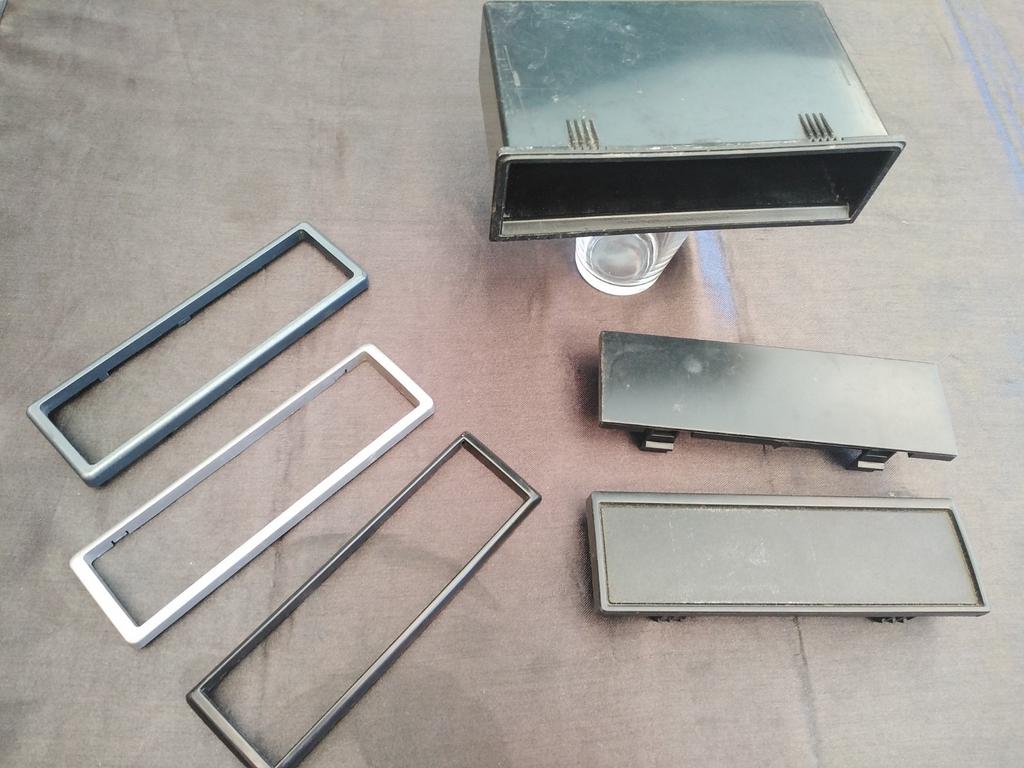Accessoires oldtimer, idéal ancêtre.  Autoradios et autres, Enlèvement ou Envoi, Comme neuf