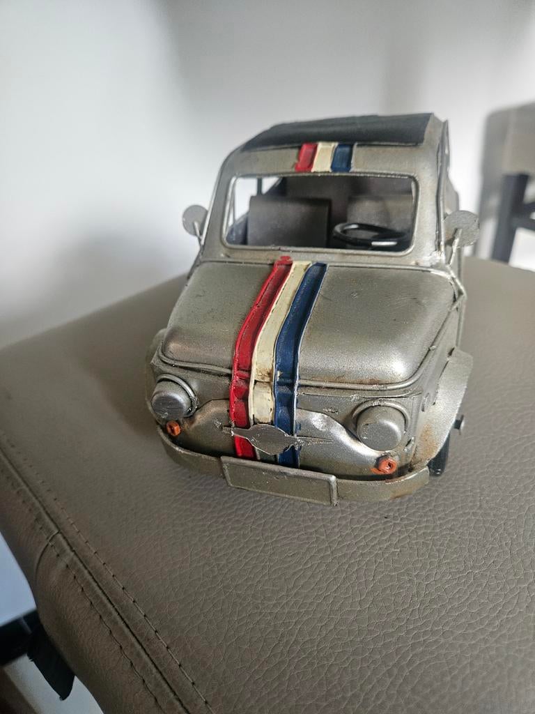 Retro auto decoratie, Enlèvement, Comme neuf
