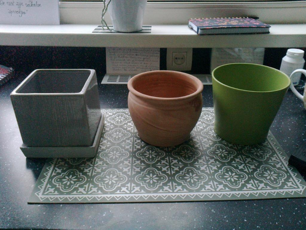 Bloempot - cachepot grijs, Binnen, Ophalen of Verzenden, Zo goed als nieuw, Terracotta