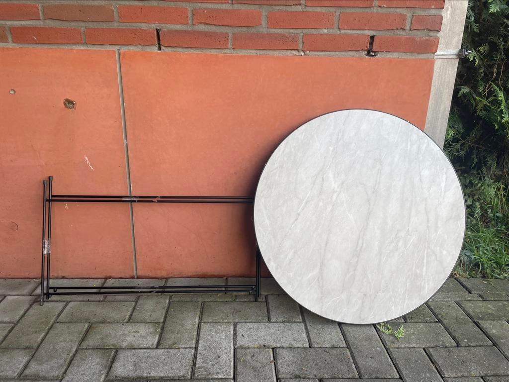 Salontafeltje rond (nooit gebruikt), Huis en Inrichting, Tafels | Statafels, Ophalen, Zo goed als nieuw