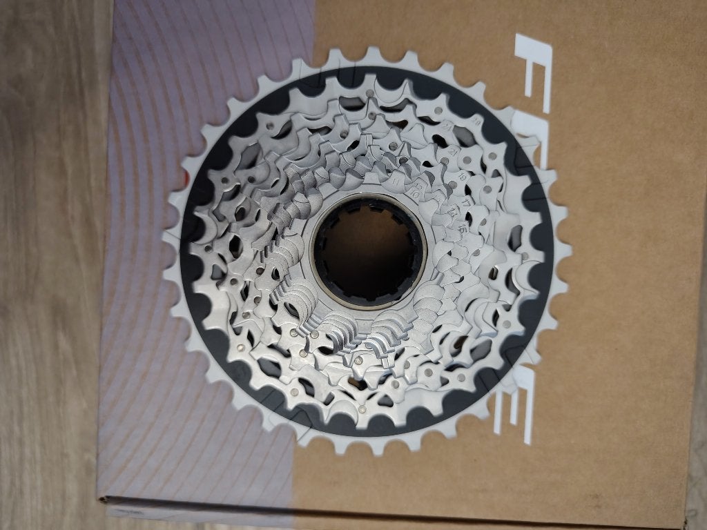 SRAM force e1 10-33 cassette, Fietsen en Brommers, Ophalen of Verzenden
