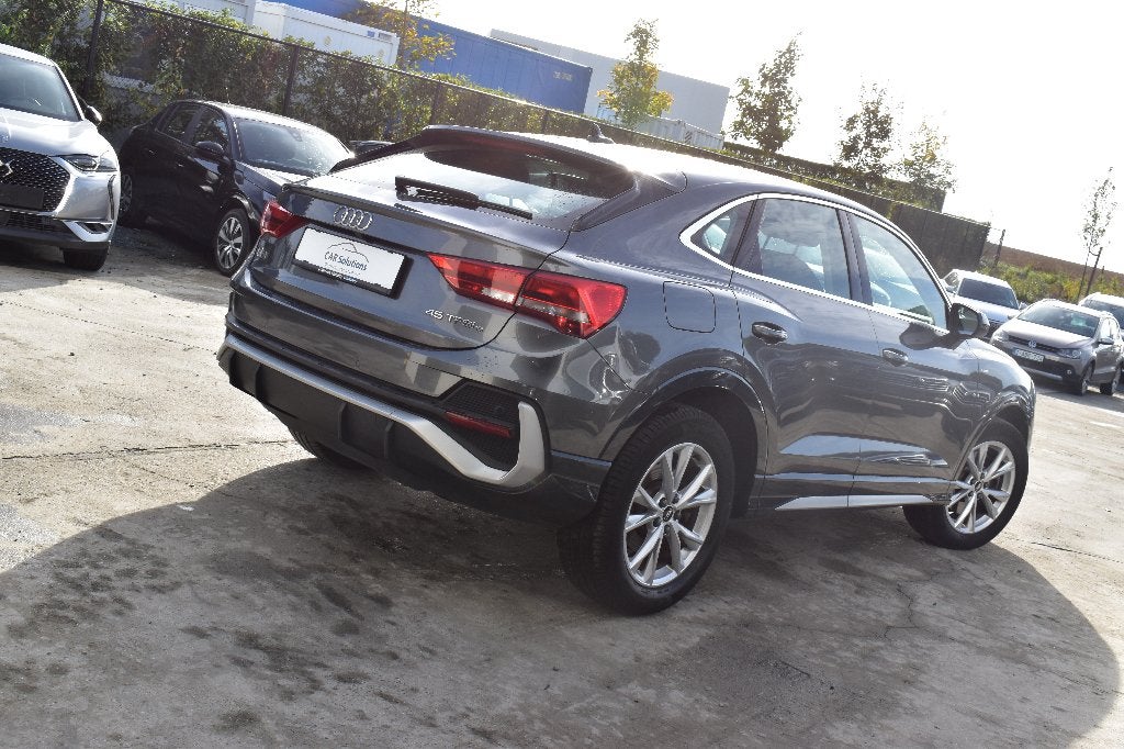 Audi Q3 45 TFSie Sportback S-LINE* 45.000 KM*, Dealer onderhouden, 1498 cc, 4 cilinders, 34 g/km
