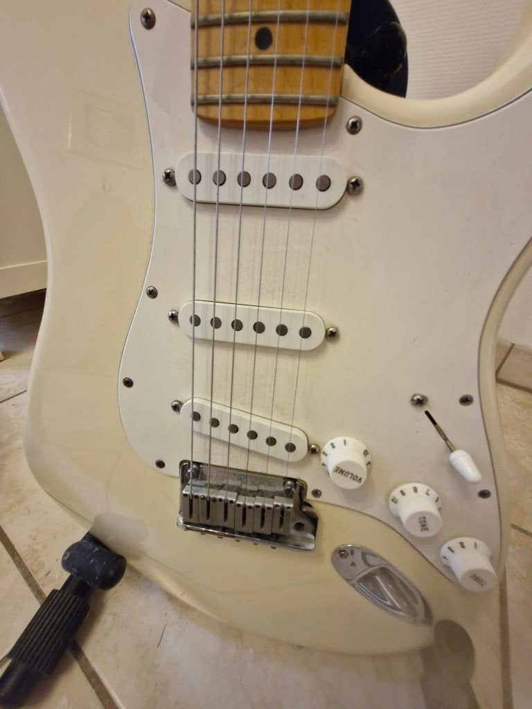 Fender stratocaster (USA made), Muziek en Instrumenten, Ophalen, Zo goed als nieuw, Solid body, Fender