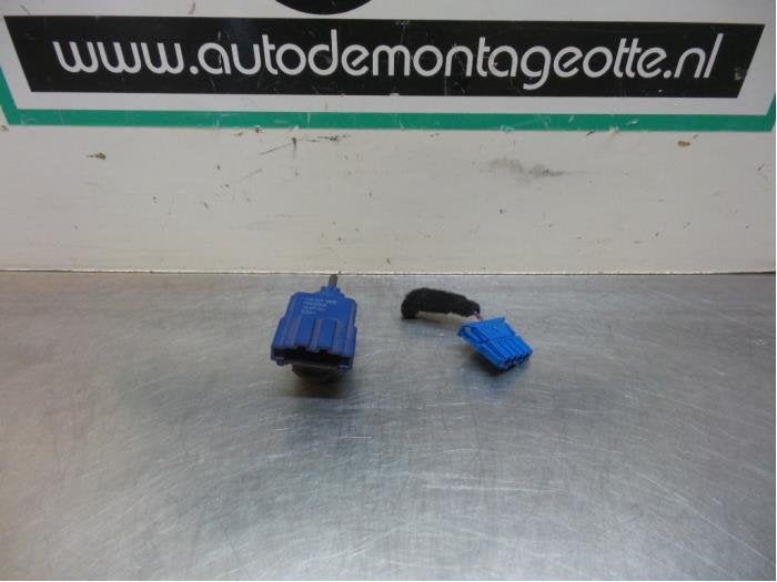 Commutateur feux de recul d'un Volkswagen Fox (Fox 05-), Volkswagen, -, 3 mois de garantie, Utilisé