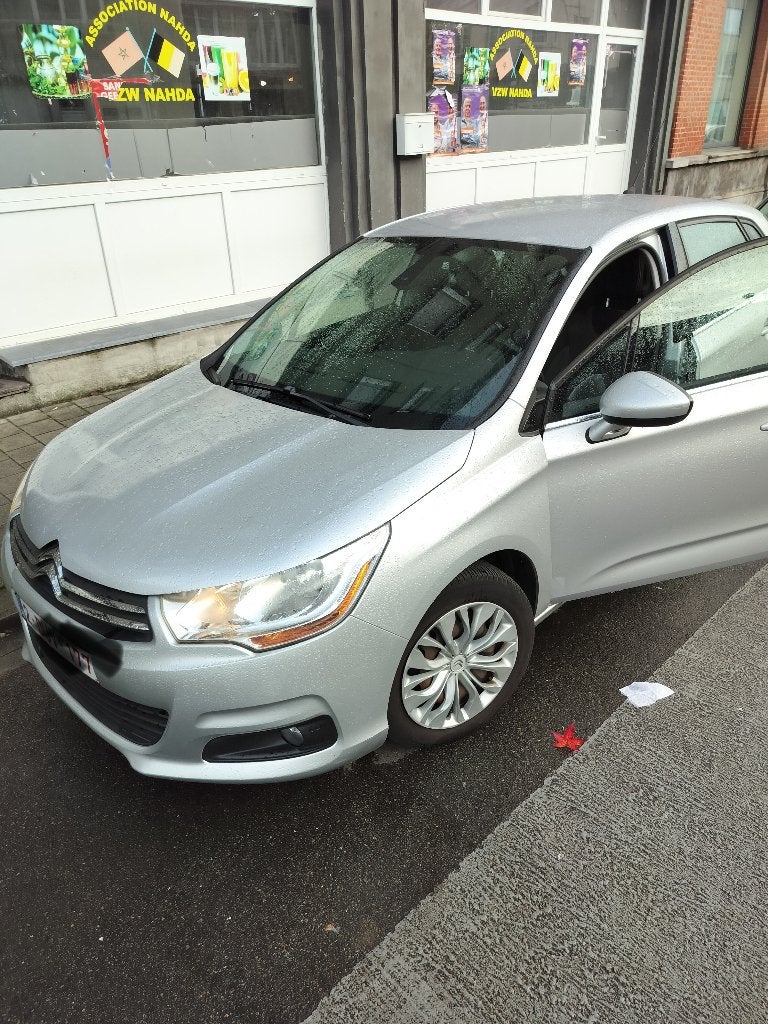 Citroën C4 dec-2013, 155.000 km, Benzine, Autos, Achat, Boîte manuelle, 5 portes, 5 places