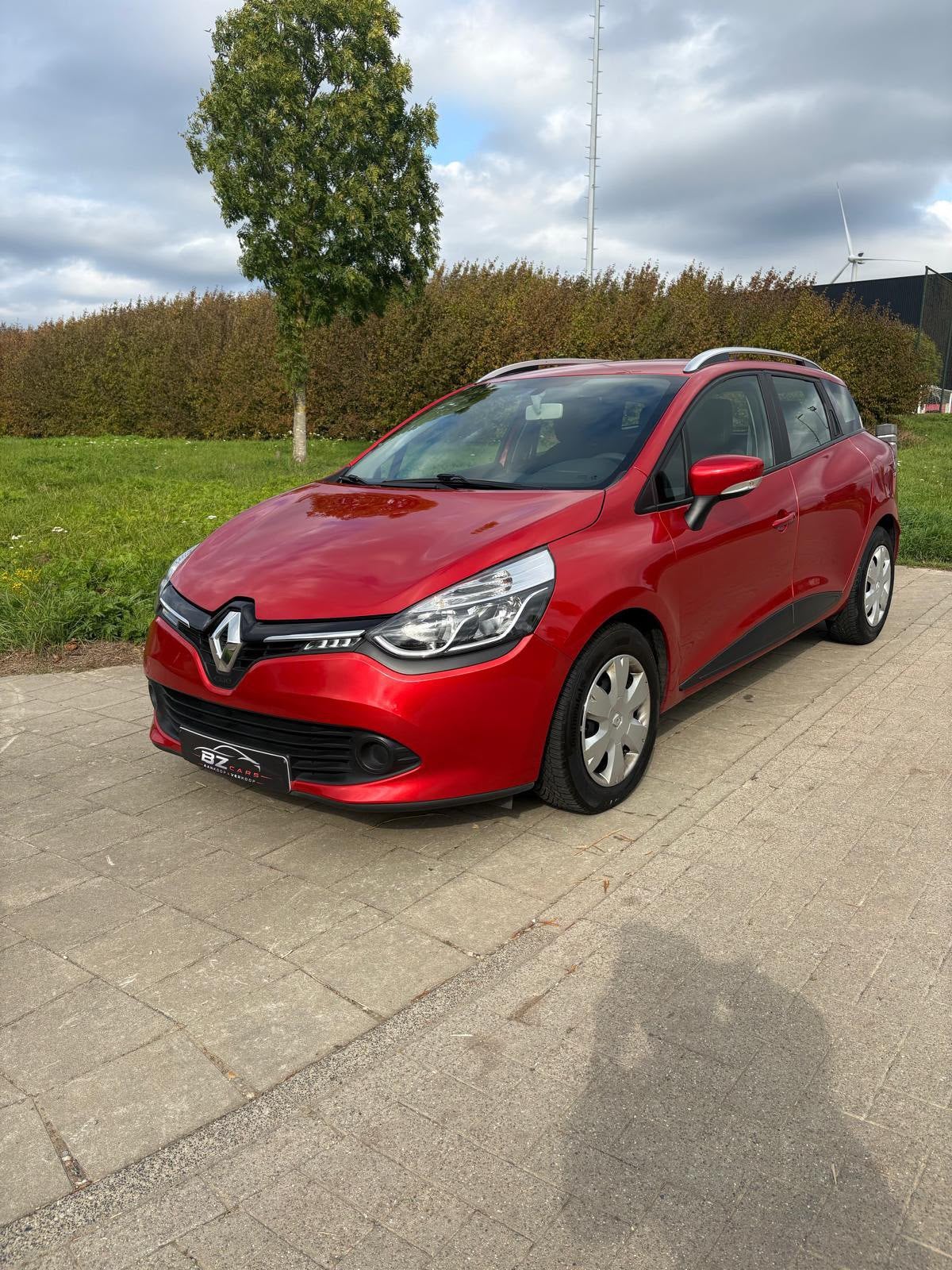 Renault clio 4, Autos, Achat, 898 cm³, Boîte manuelle, Noir