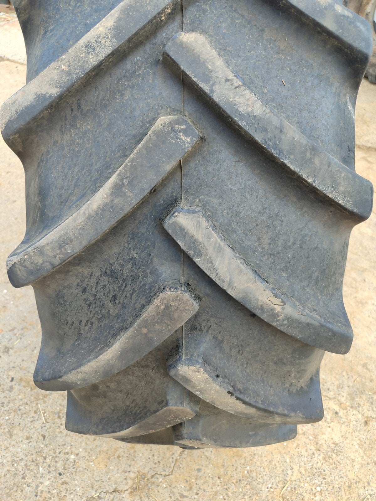 mitas 480/70 R24 landbouwband, Ophalen