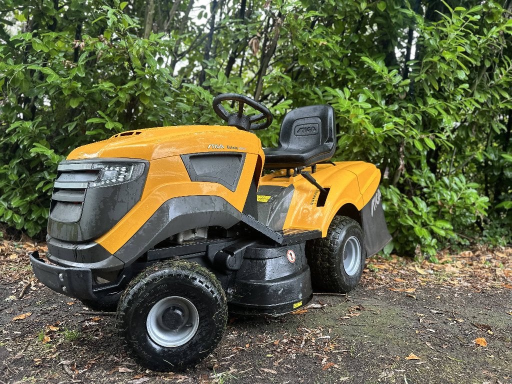 Stiga Zitmaaier te koop ***Absolute Nieuwstaat***, Tuin en Terras, Zitmaaiers, Ophalen, Stiga, Elektrische starter, Zo goed als nieuw