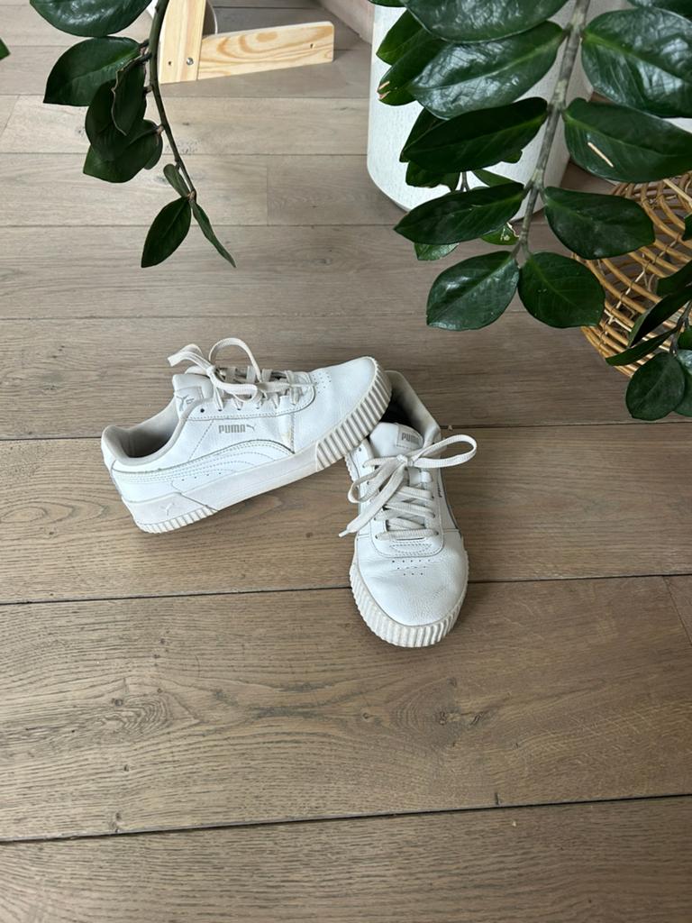 Sneaker Puma, Kleding | Dames, Schoenen, Wit, Ophalen of Verzenden, Sneakers, Gedragen