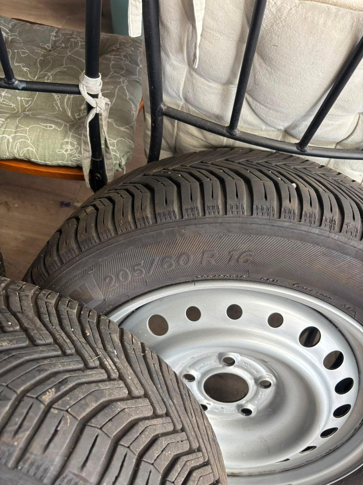 Pneu  205/60 R16., Enlèvement, Comme neuf