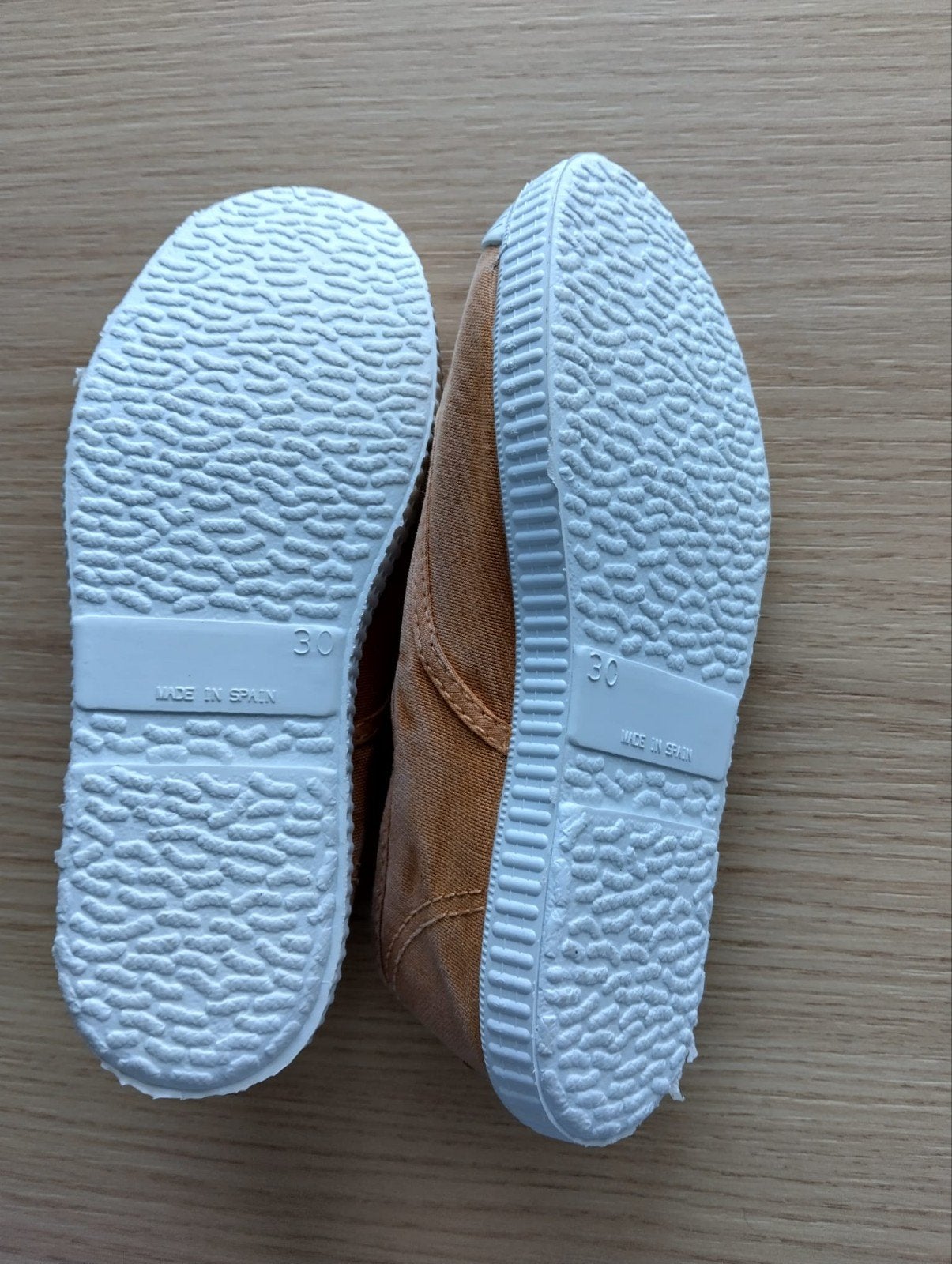 Cienta , maat 30, nieuw, Kinderen en Baby's, Kinderkleding | Schoenen en Sokken, Ophalen, CIENTA, Jongen of Meisje, Schoenen