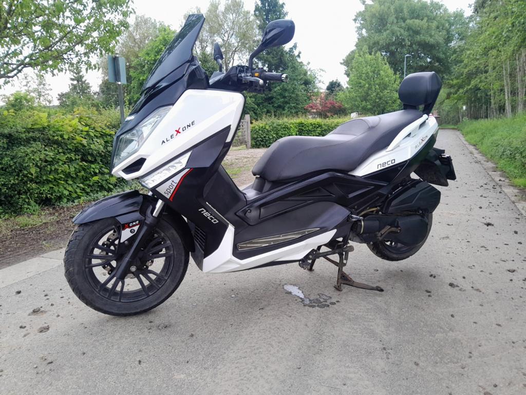 Neco alexone 125cc scooter, Motoren, Overige Motoren, Ophalen