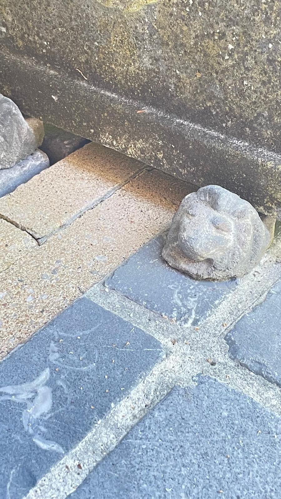 Betonnen voetjes voor bloembak, Ophalen, Gebruikt, Beton