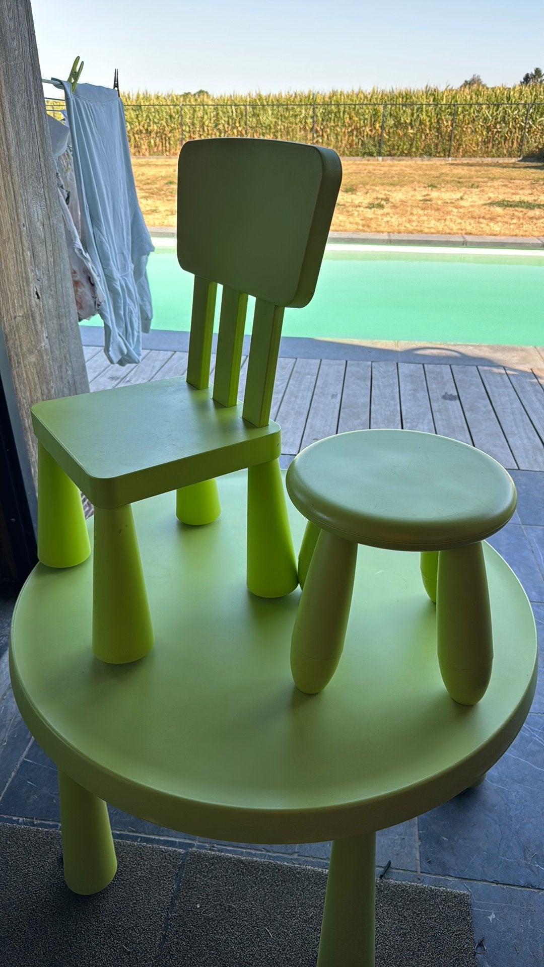 Groen tafeltje met 4 stoeletjes, Ophalen, Gebruikt, Tafel(s) en Stoel(en)