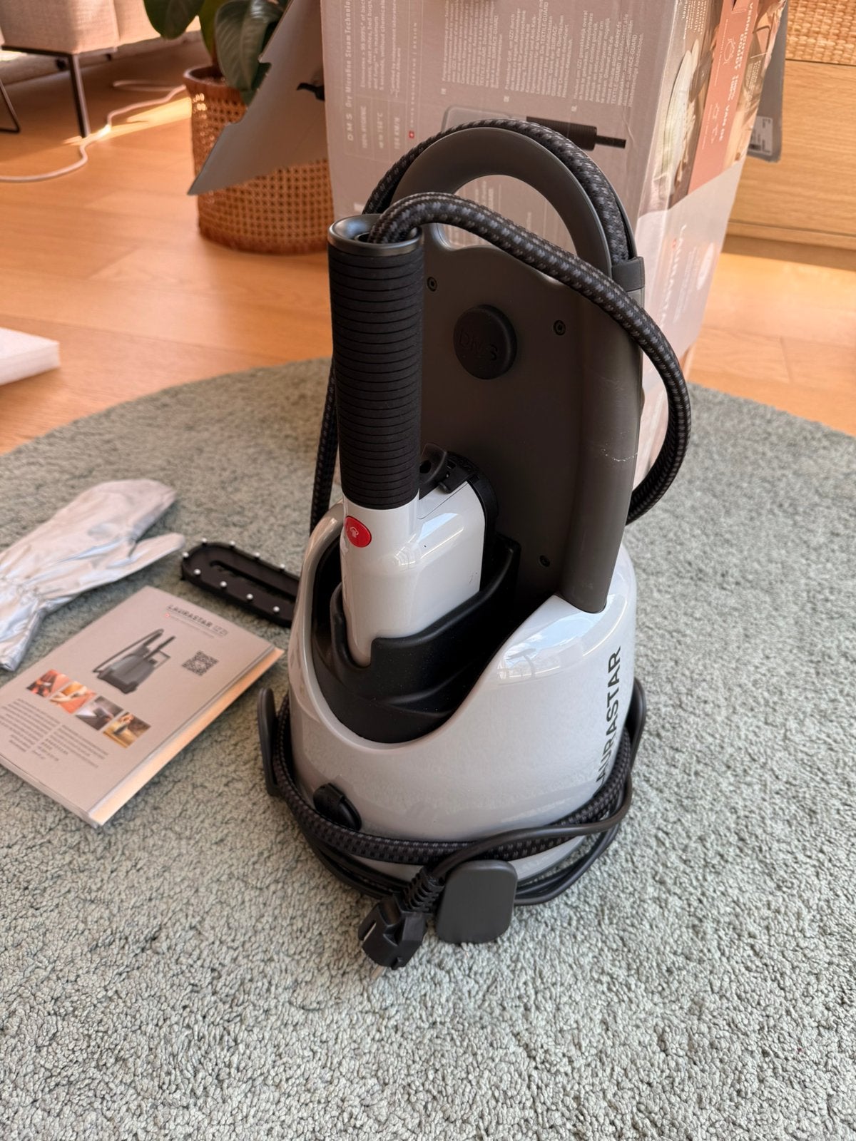 LauraStar IZZI, Elektronische apparatuur, Ophalen, Nieuw, Stoomreiniger