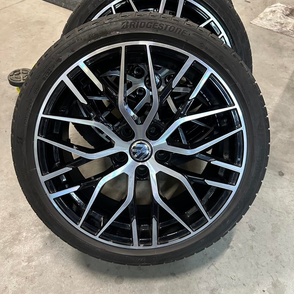 18” mam RS3 velgen golf Audi gti gte gtd R line S line A3, Autos : Pièces & Accessoires, Pneus & Jantes, Pneu(s), Pneus été, 18 pouces