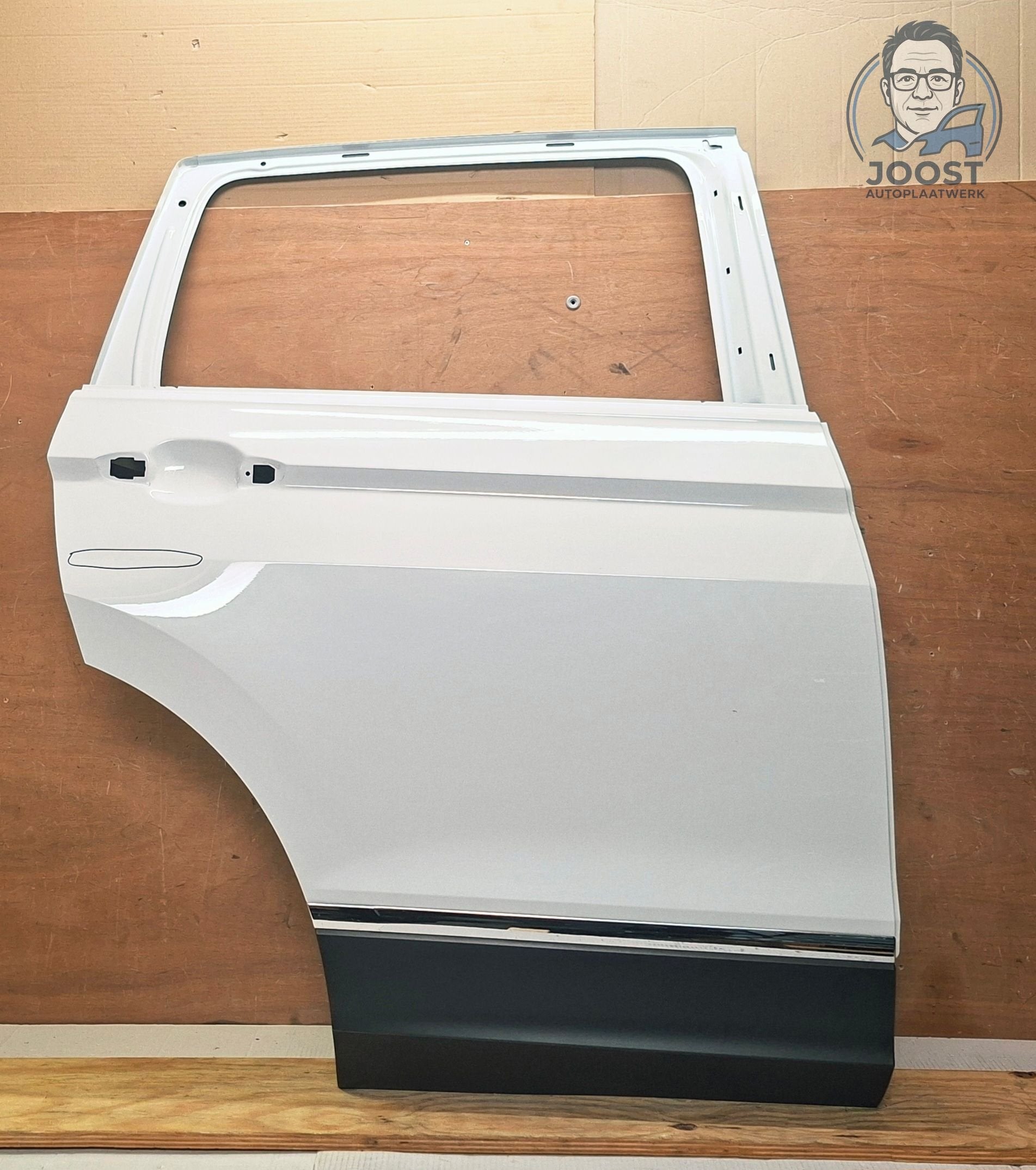 Portier deur rechtsachter VW Tiguan 5NA v.a 2016 5NA833312J, Auto-onderdelen, Gebruikt, Herkomst onderdeel bekend, Achter, Ophalen of Verzenden