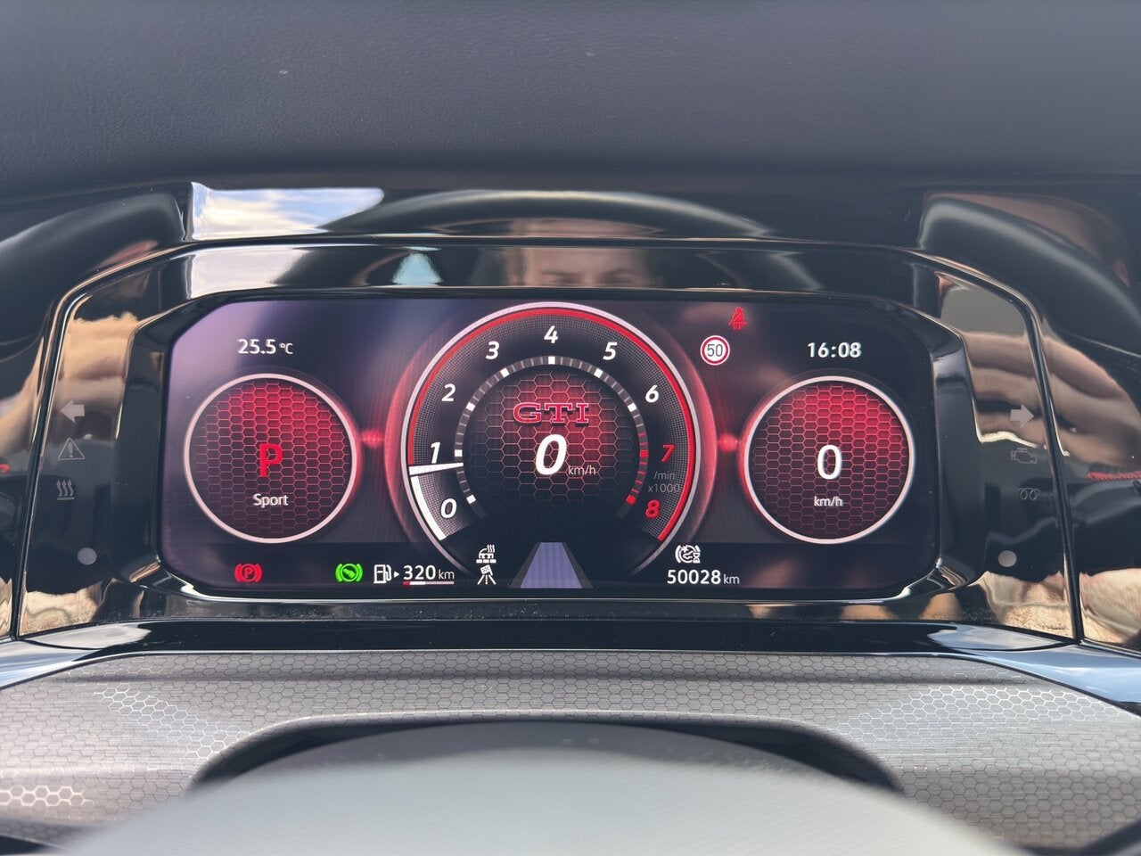 Volkswagen Golf GTI 8, Autos, Volkswagen, 0 kg, Argent ou Gris, Achat, https://public.car-pass.be/vhr/854205fe-967e-435f-a7ed-e82cdbf18318
