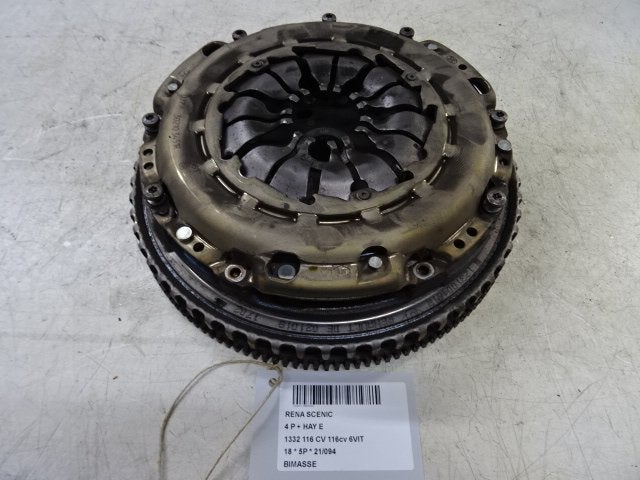 VOLANT MOTEUR BI-MASSE Grand Scénic IV (RFAR) (30210345R), Utilisé, Renault