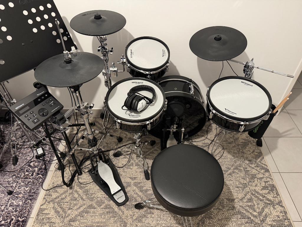 Batterie Roland VAD103 suréquipée - garantie 2027, Musique & Instruments, Enlèvement, Comme neuf, Roland