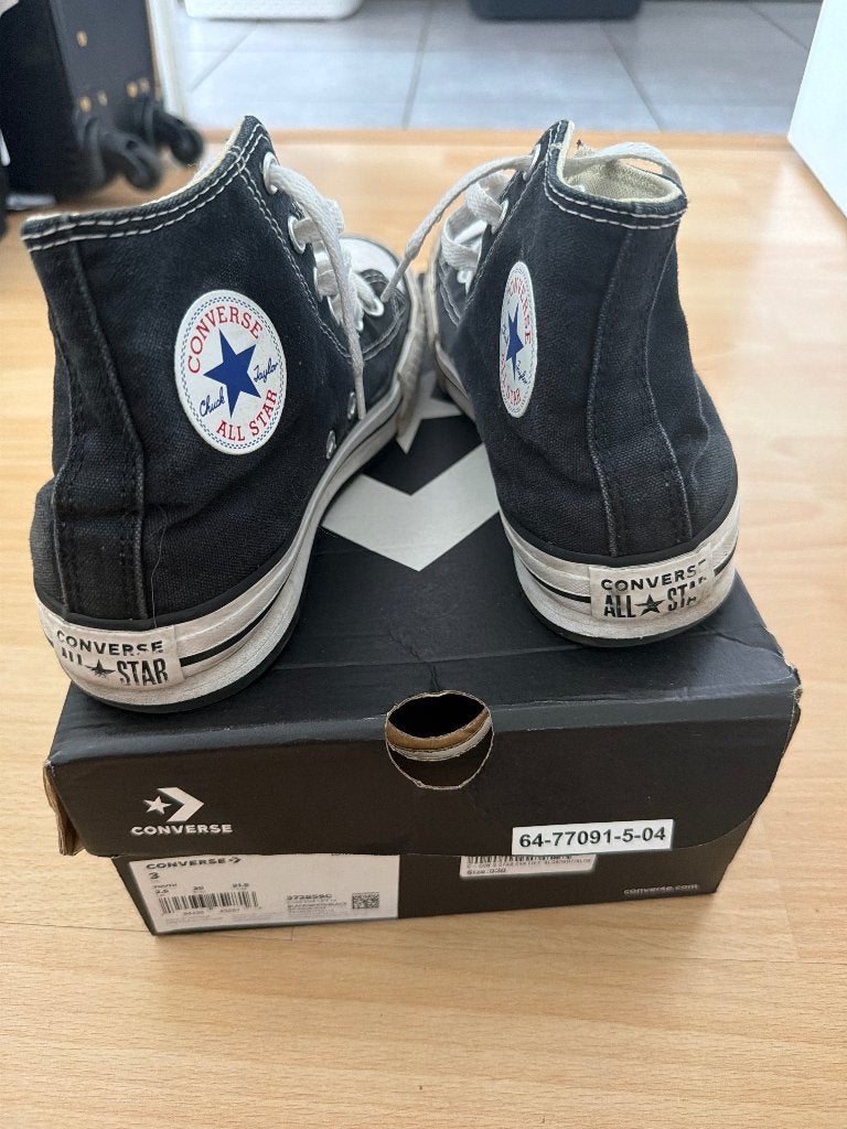 Basket converse noir taille 35, Sport en Fitness, Basketbal, Ophalen, Gebruikt, Schoenen