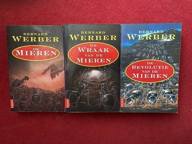 BERNARD WERBER DE MIEREN DE COMPLETE TRILOGIE IN GOEDE GELEZ, Ophalen of Verzenden