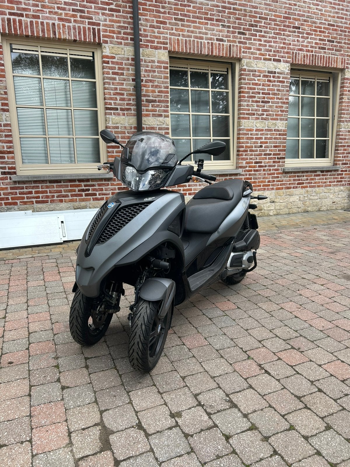 Piaggio mp3 LT yourban 2016, Motos, Motos | Piaggio, Scooter, Occasion, Particulier, 12 à 35 kW