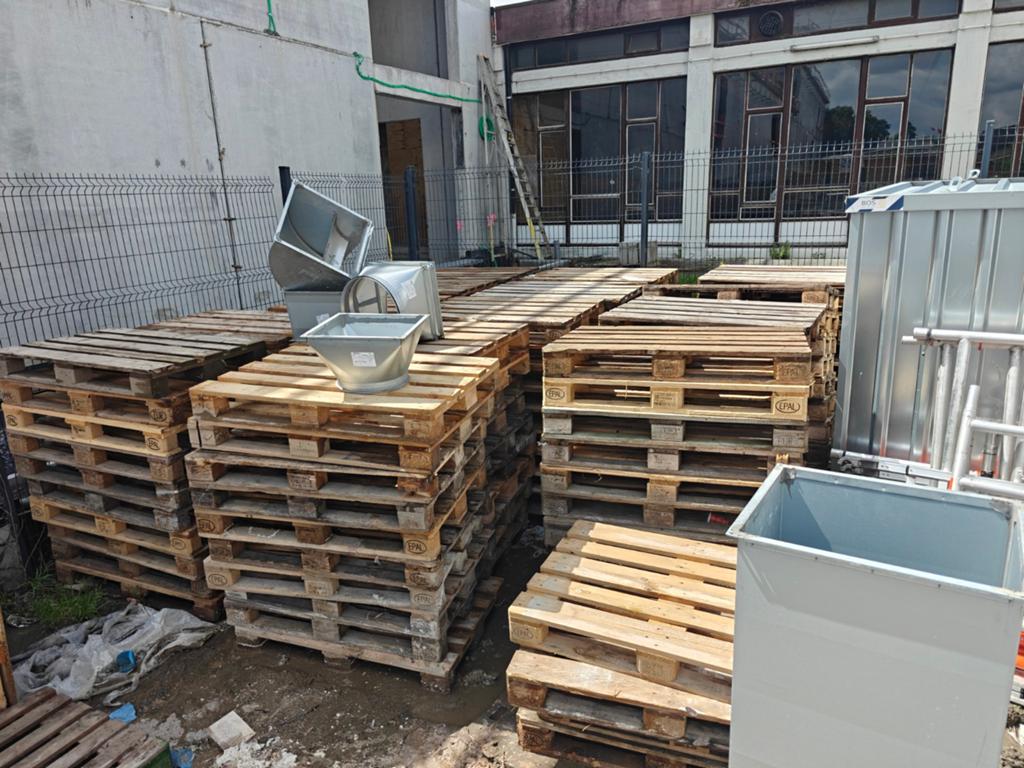 Europallettes à vendre, Doe-het-zelf en Bouw, Hout en Planken, Ophalen, Gebruikt, Pallet