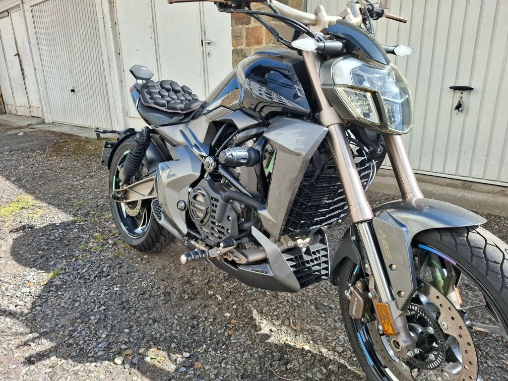 a vendre zontes v310 parfait état, 312 cm³, Particulier, 12 à 35 kW, Éclairage LED