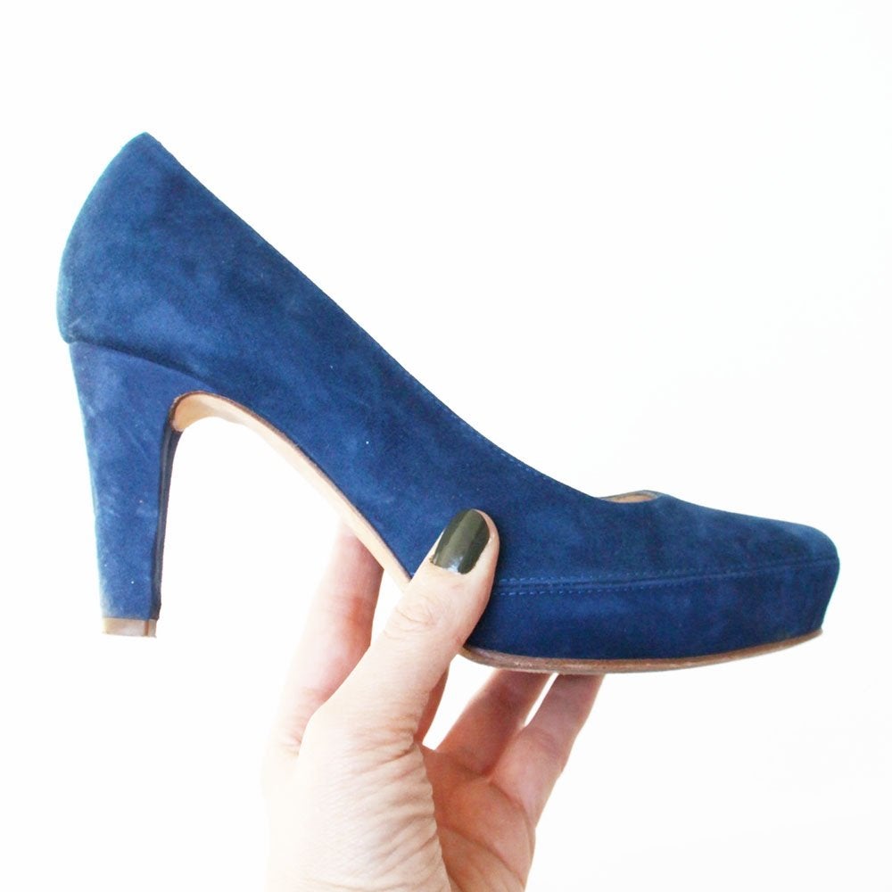 Schitterende Suede Unisa Pumps -s11 (Maat 38) € 50,-, Kleding | Dames, Pumps, Zo goed als nieuw, Unisa, Verzenden