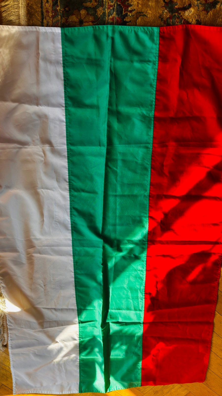 Drapeau de la Bulgarie, Enlèvement ou Envoi, Comme neuf