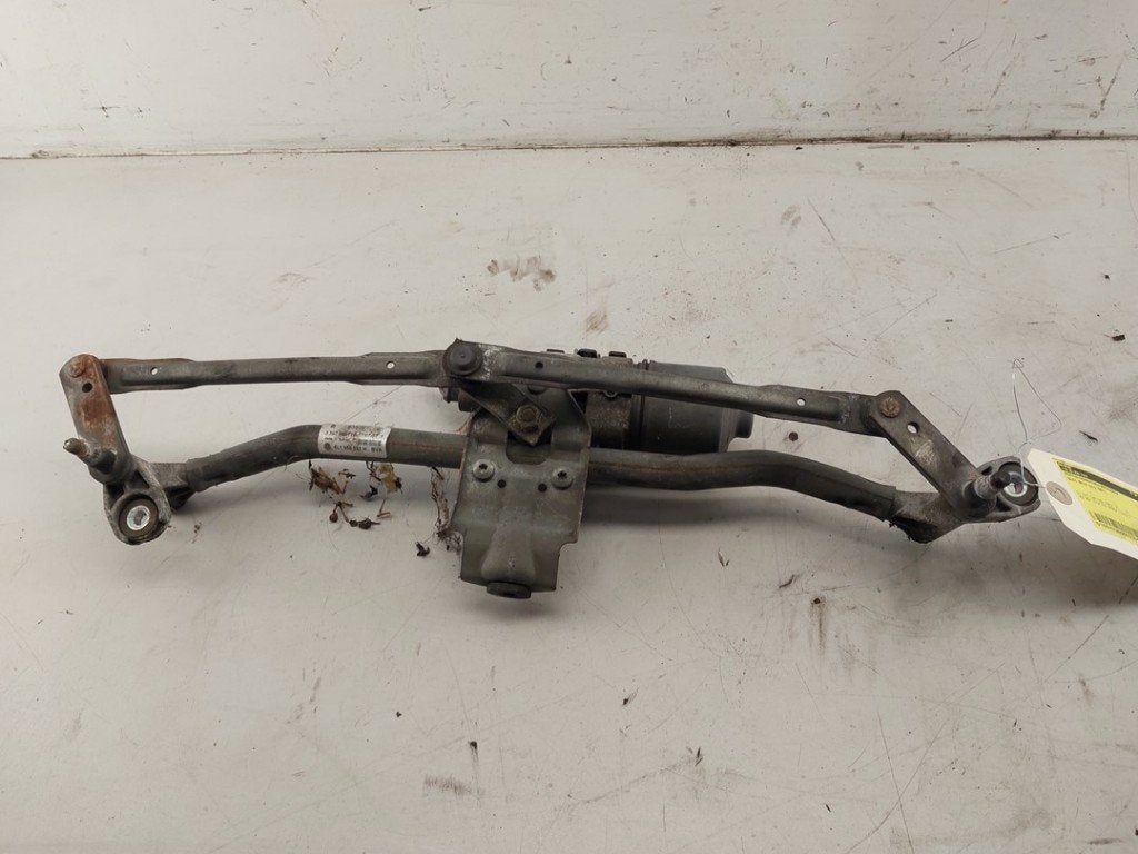 RUITENWISSER MECH + MOTOR Seat Ibiza III (6L1), Robert Bosch AG, Gebruikt, Seat, Robert-Bosch-Allee 1
74232  Abstatt, DE